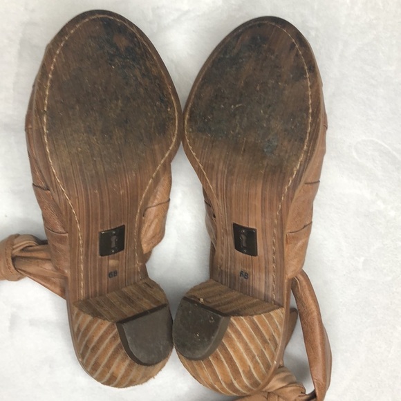 SCHULER & SONS Philadelphia Peep Toe Tie Back Tan Leather Heels 6 - Picture 10 of 11